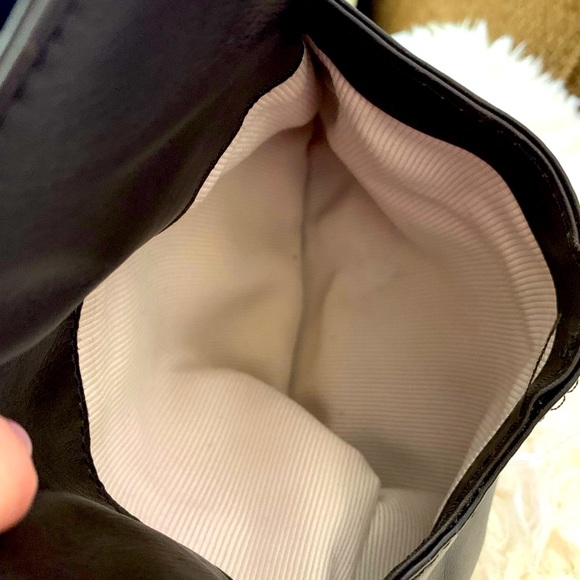 ❤️Radley London EUC Vintage Brown Leather Crossbody Medium Size❤️ - Picture 4 of 14